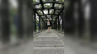 yi_mei The insistent small caresses small tits