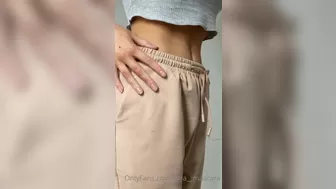 sara__mascara  Naughty lady fingering pussy in nature