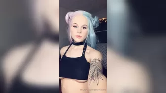 lilixdeanee onlyfans Slender babe dances beautiful striptease
