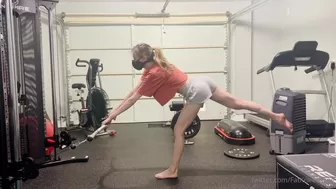 Alexis Kline, thot Gorgeous girl dancing bright striptease