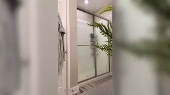 whoahannahjo onlyfans beauty with big round tits