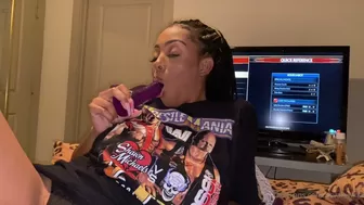 itsvanivixxx onlyfans Slut in uniform dancing in dim lighting