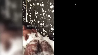 MEGHAN WOOD DARKSKIN BABE TWERKS SLIM THICK FAT ASS IN JET TUB BUBBLE BATH_Meghan Wood_720p