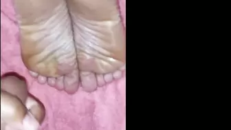 Made him Cum on my Soles_La Peach_1080p