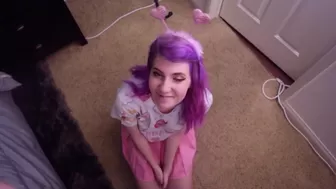 Elizabeth Reed, elizabethreed beauty sensually satisfies her pussy