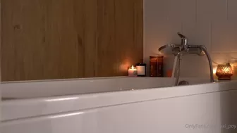 Lexi Poy, The Lexi Princess, lexipoy, lexipoy4 onlyfans Obnoxious mare fucks clit fingers