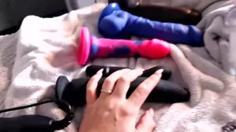 ElleBrookeUK onlyfans Shy young lady fucks her pussy with sex toy