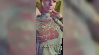 Mako, makoshakepremium, makoshake masturbating her pussy