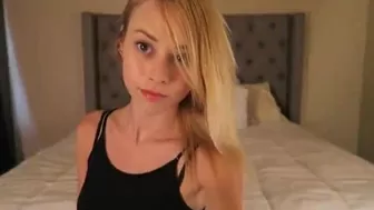 Maddie Springs, maddsprings, maddiesprings Seductive lady shows sexy body