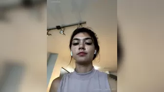 Amira Brie, Princess Amira B, brieamira showy pussy