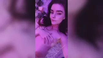 Ashe Maree onlyfans Graceful devil cute consoles herself