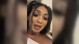 Edwina Isaacs (edwinacarlaisaac) onlyfans Charming brunette masturbates juicy twat