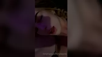 ryliepink, aleciaamaay, aleciaaaaaa onlyfans gorgeous big tit blonde