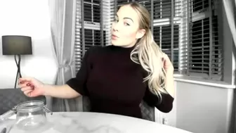 Amber Jade onlyfans wet nut ass