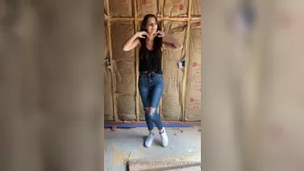 Alison Rainer (alisonrainer) onlyfans Fascinating samochka saturated liberates the obstinate body