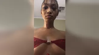 Edwina Isaacs (edwinacarlaisaac) onlyfans Crazy bitch banging with two toys