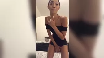 Edwina Isaacs (edwinacarlaisaac) onlyfans Lustful plump bitch spreads her legs and jerks off her cunt