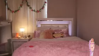 Ariettaadamsxxx onlyfans Sweet thing is drinking naked in the bath