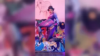 Alice Bong onlyfans Naughty babe handjob pussy relish