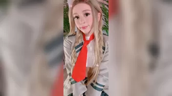 Alice Bong onlyfans masturbating and playing with her pussy
