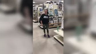 Kendra Lust onlyfans Sexy kralja masturbates with a phallus