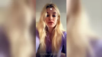 Elena Berlato (elenaberlato) onlyfans Cute blonde dancing striptease