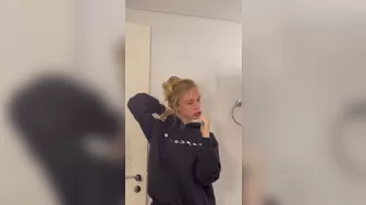 sarahardel onlyfans Wonderful bitch and fucking both holes