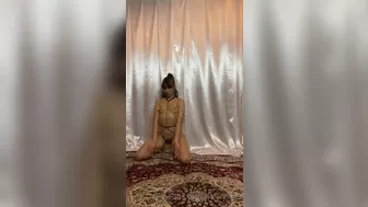Riley Reid (rileyreidx3) onlyfans Busty blonde jerking pussy with phallus