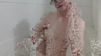 Pearl Sinclair onlyfans Cute lady spins happily in front of the webcam and shines with all the charms