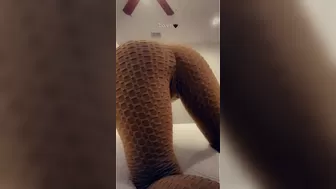 Lilly Kash (lillykash) onlyfans Shrews confused fucks her pussy with a phallus