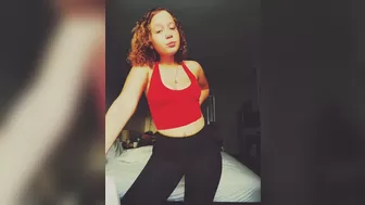 Ariellelael, heluvcoco, uniquelael onlyfans Vicious female riding phallus
