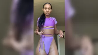 edwinacarlaisaac Unusual slut gently jerks off