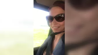 Anna Bell Peaks (AnnaBellPeaks) onlyfans Sexy lesbians fuck in nature