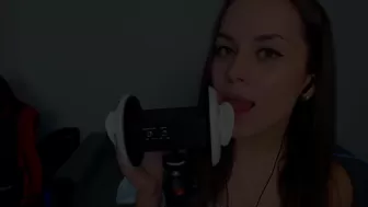 Honeygirl onlyfans Seductive babe puts big milking