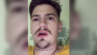 BongaCams OverVikki хочет реальный член промеж ног