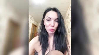LouiseJenkin_2_bongacams_january