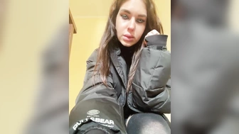 Sweet-Emma- теребит пилотку