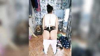 Agilarina кончила от маструбации во фри