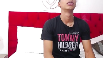 JonnyDayan пердолит свою пилотку за токены