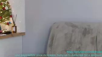 sweet_tinker_bell chaturbate scrawny curly girl sucking dick