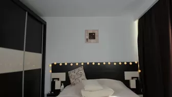 Busty_Ema chaturbate Mfc slim naked brunette wants to play