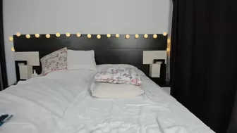 Busty_Ema chaturbate Black haired prostitute masturbates cunt