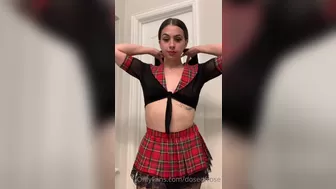 doseofrose onlyfans Tanned Teen Fingering On Chaturbate