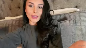 Arianamarie onlyfans Flawless wet pink hole rips the anus
