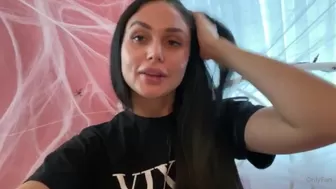 Arianamarie onlyfans Impressive woman smacking her wet pink hole
