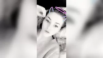 queenb_ onlyfans having fun with a toy