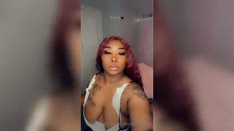 phatbootysos onlyfans scrawny babe gets an orgasm online
