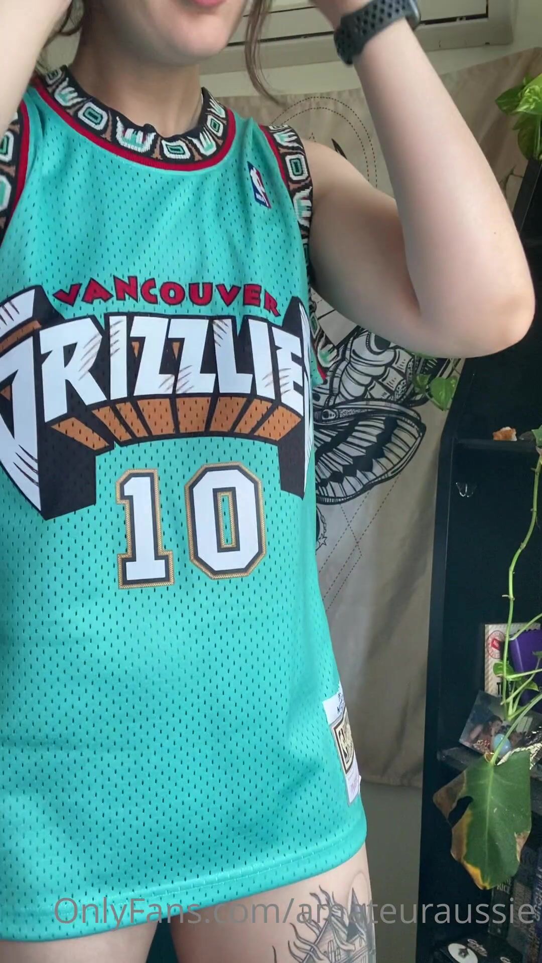 Amateuraussie onlyfans Seductive babe shows boobs - wxx.wtf