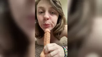 freckledspirit onlyfans Beautiful vigorously fingering wet pink hole