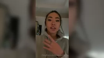 Alaska aka alaskafornia onlyfans Blonde harlot caresses boobs